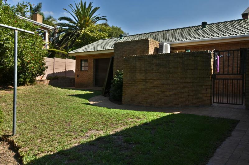 3 Bedroom Property for Sale in Vierlanden Western Cape